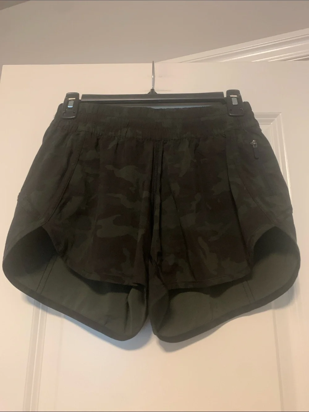 Lululemon Olive Green Camo Track That Shorts Sz 6, some signs of wear pictured